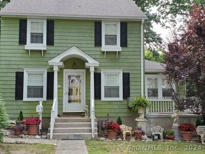 19 Woodledge Road Stamford, CT 06907 - Photo 1 of 1 Gallery Image 1
