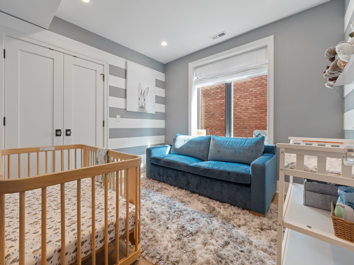 2252 North Orchard Street, Unit 3S Chicago, IL 60614 - Photo 25 of 31 a living room with furniture and a window