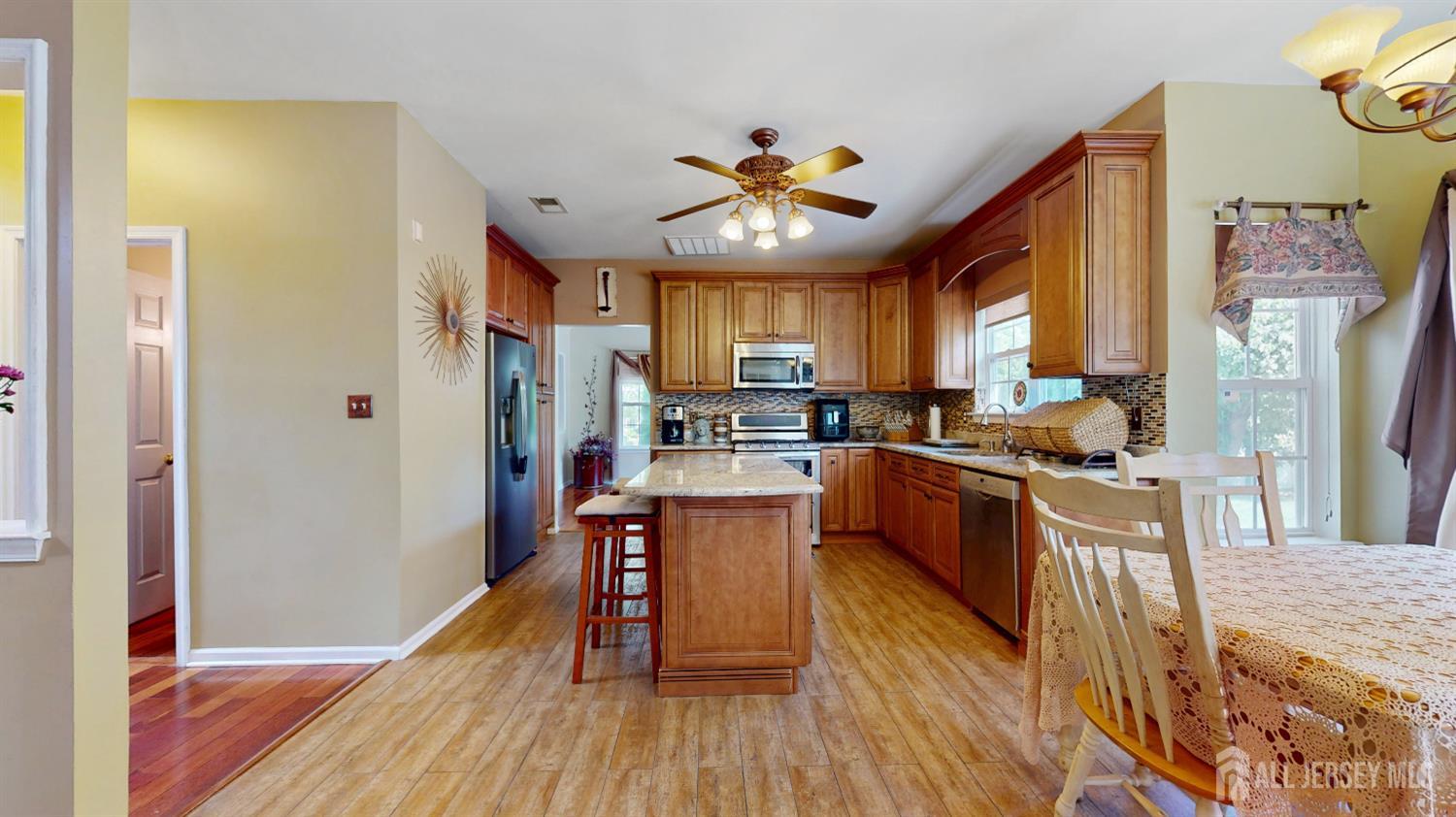 1 Crescent Road Old Bridge, NJ 08857 - Photo 10 of 50 Gallery Image 10