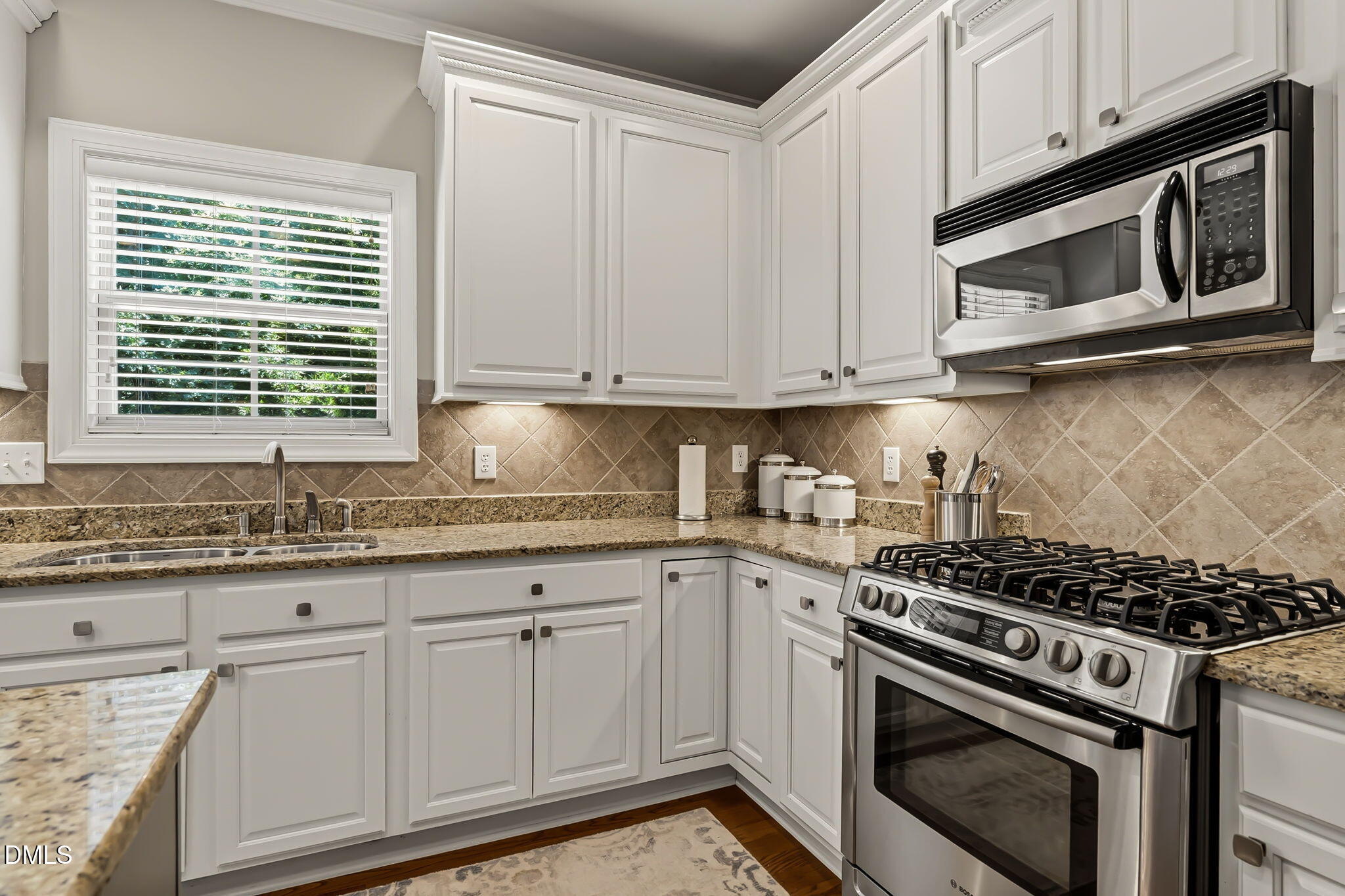 8227 Cushing Street Raleigh, NC 27613 - Photo 25 of 77 41-web-or-mls-DSC08433