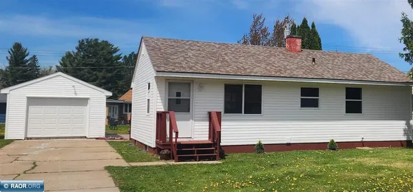 $164,900 | 31 South Erie Street, Aurora, MN 55705