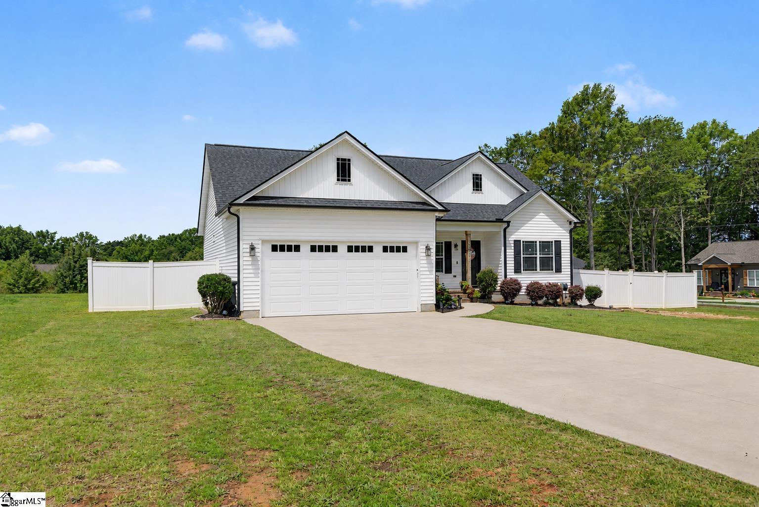 231 Addison Circle Pelzer, SC 29669 - Photo 2 of 49