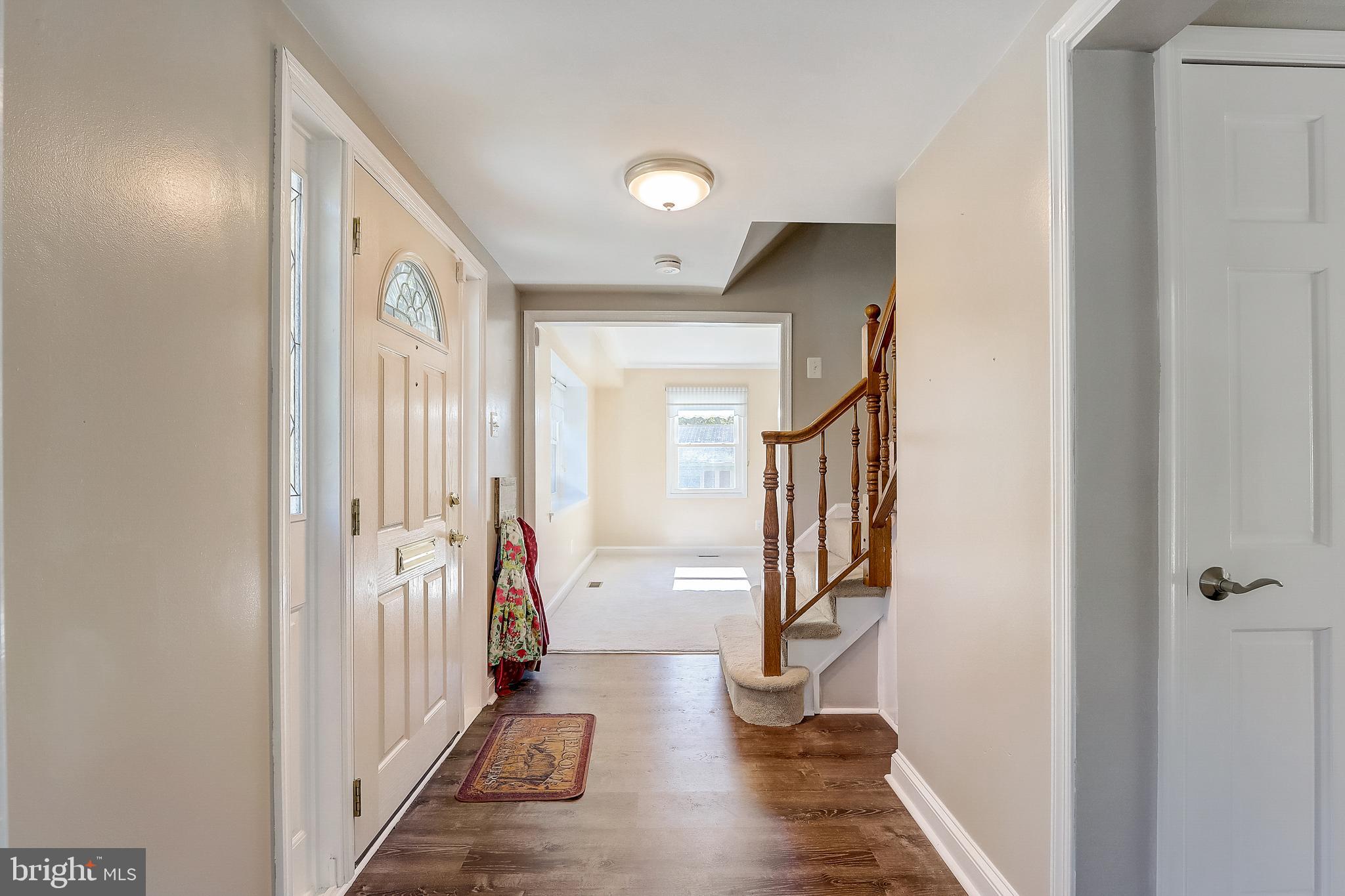 8817 Gramercy Lane Laurel, MD 20708 - Photo 4 of 37 Gallery Image 4