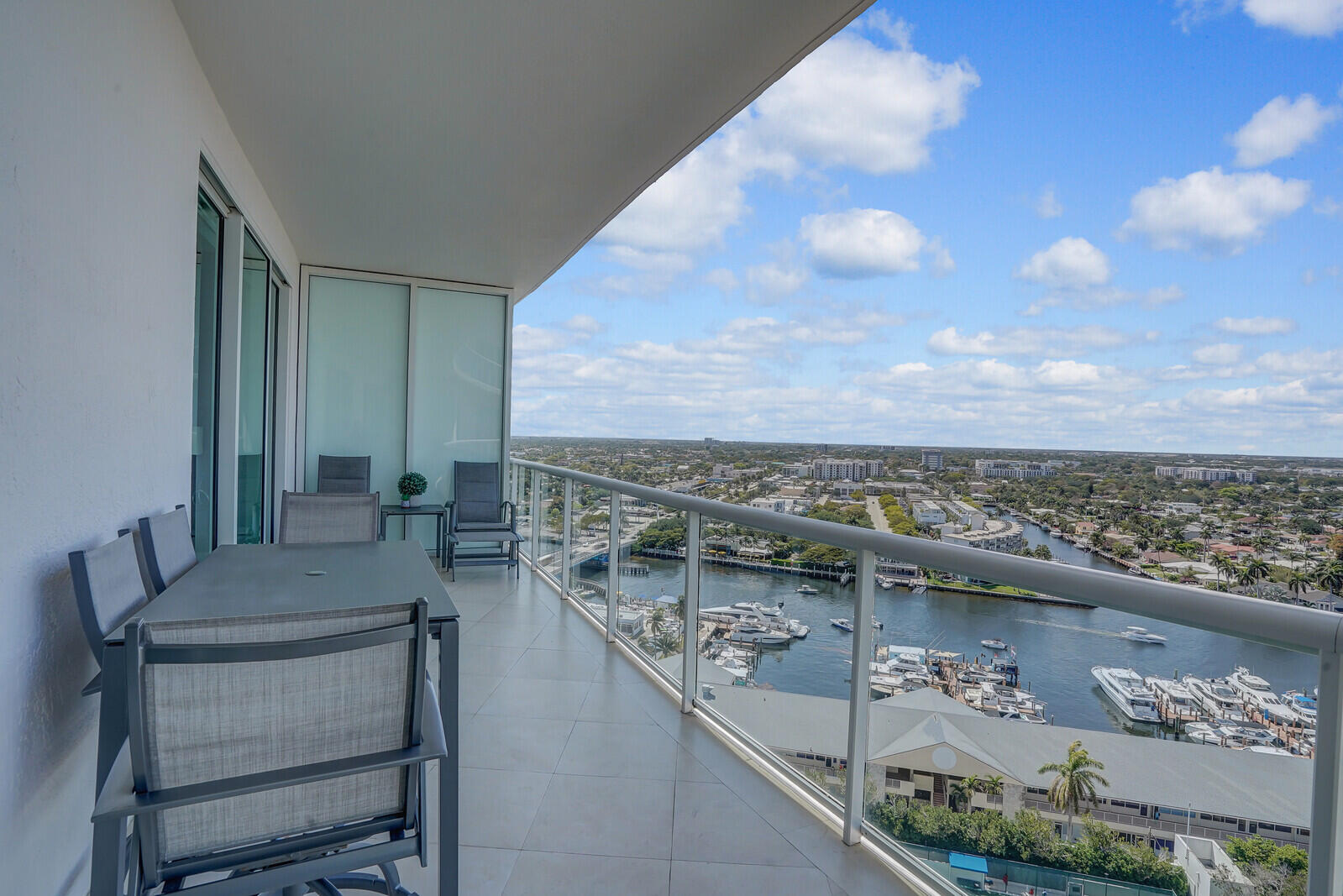 1 North Ocean Boulevard, Unit 1708 Pompano Beach, FL 33062 - Photo 24 of 52 05_DSC04970_mls