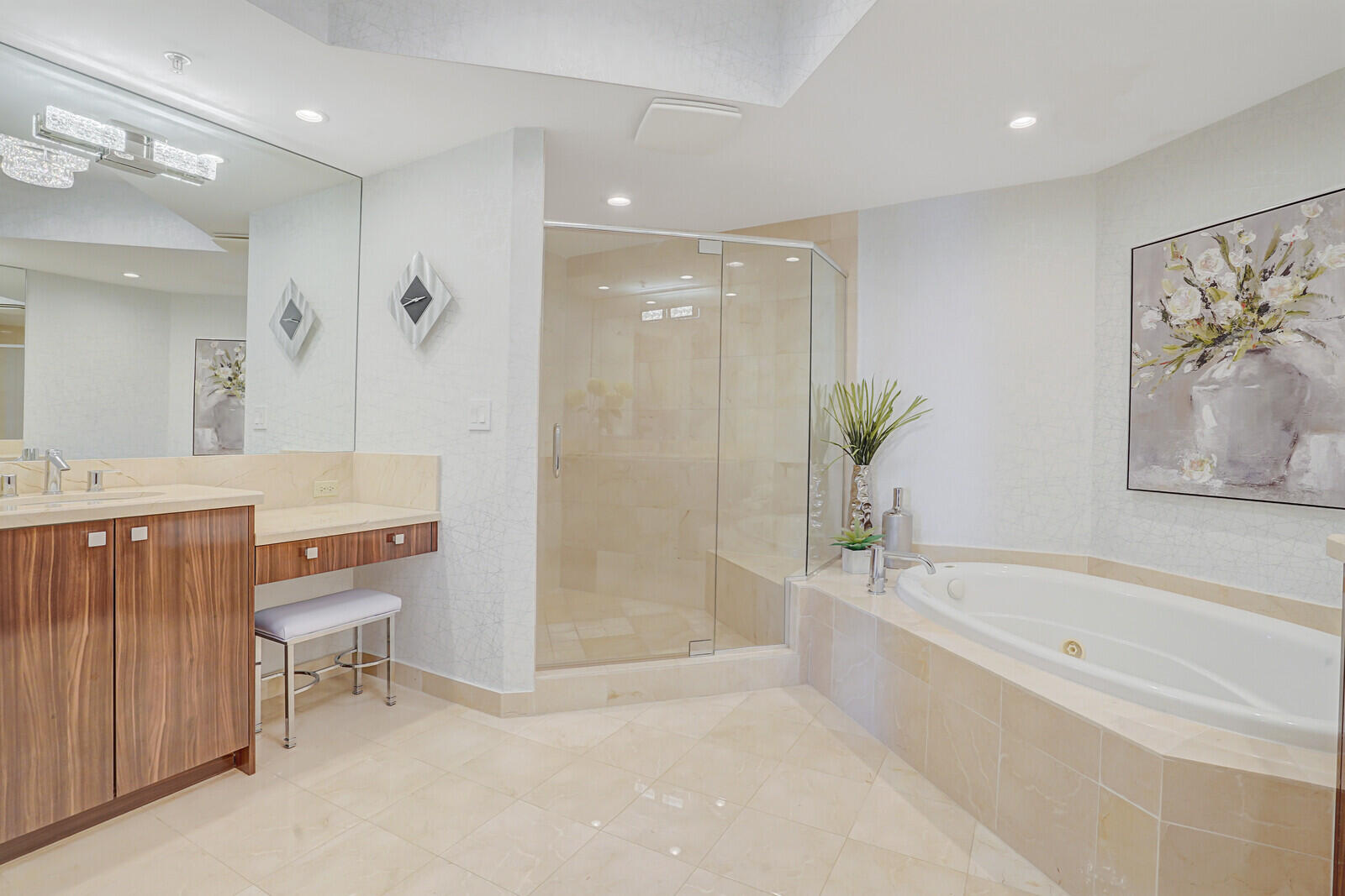 1 North Ocean Boulevard, Unit 1708 Pompano Beach, FL 33062 - Photo 31 of 52 11_DSC04940_mls