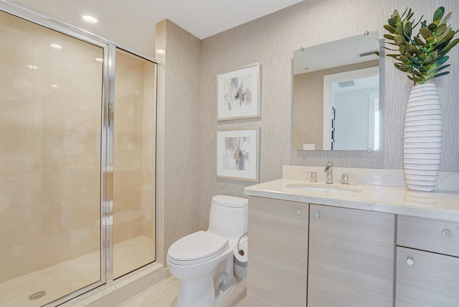 1 North Ocean Boulevard, Unit 1708 Pompano Beach, FL 33062 - Photo 34 of 52 08_DSC04955_mls