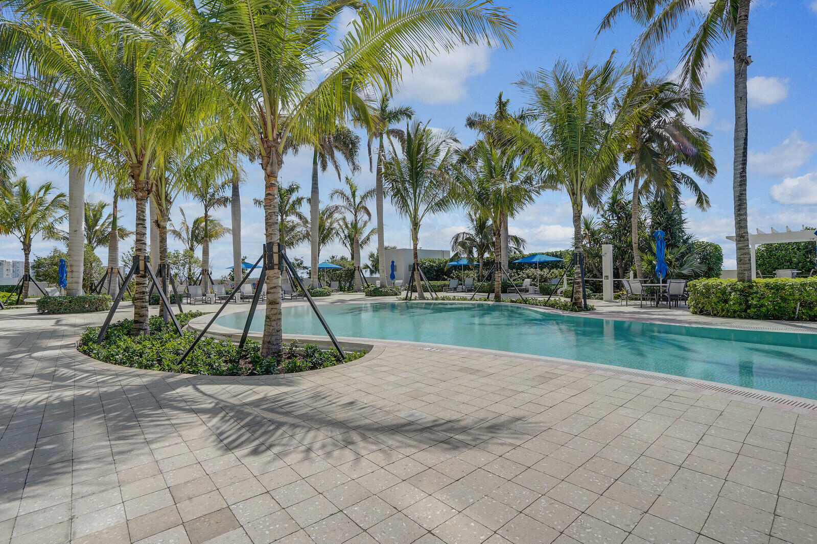 1 North Ocean Boulevard, Unit 1708 Pompano Beach, FL 33062 - Photo 39 of 52 39_DSC05000_mls