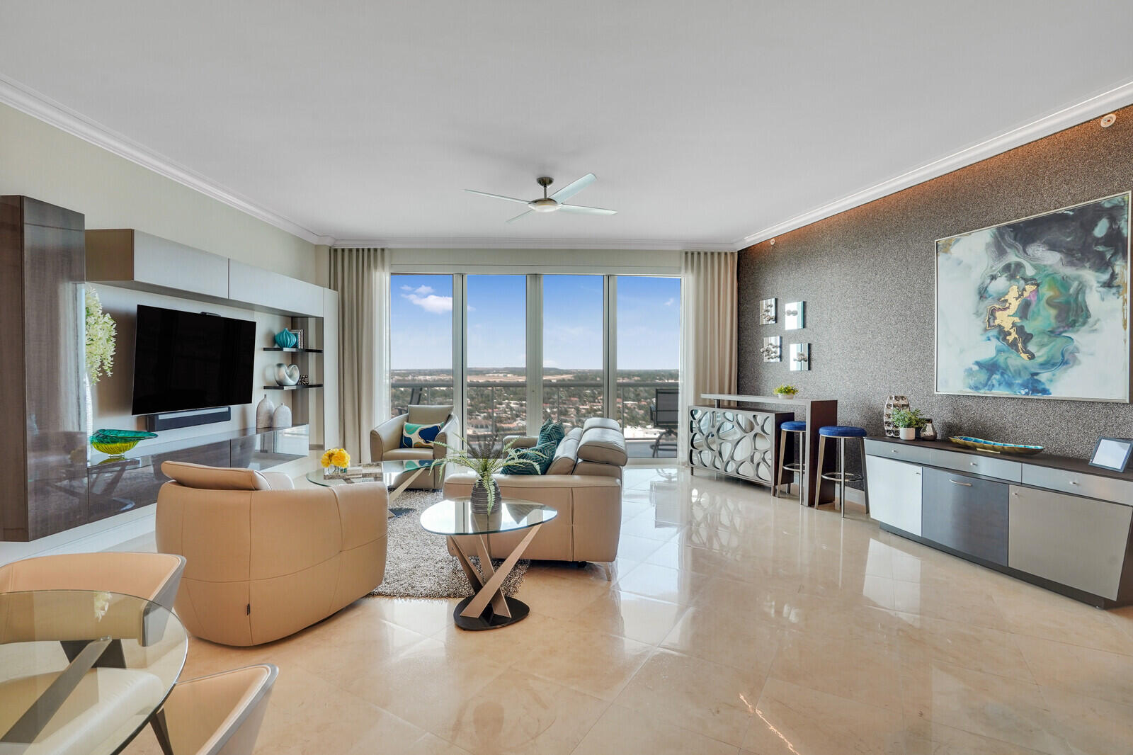 1 North Ocean Boulevard, Unit 1708 Pompano Beach, FL 33062 - Photo 4 of 52 32_DSC04830_mls