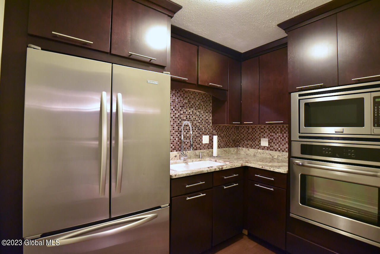 61 Fitzgerald Road Queensbury, NY 12804 - Photo 24 of 60 39