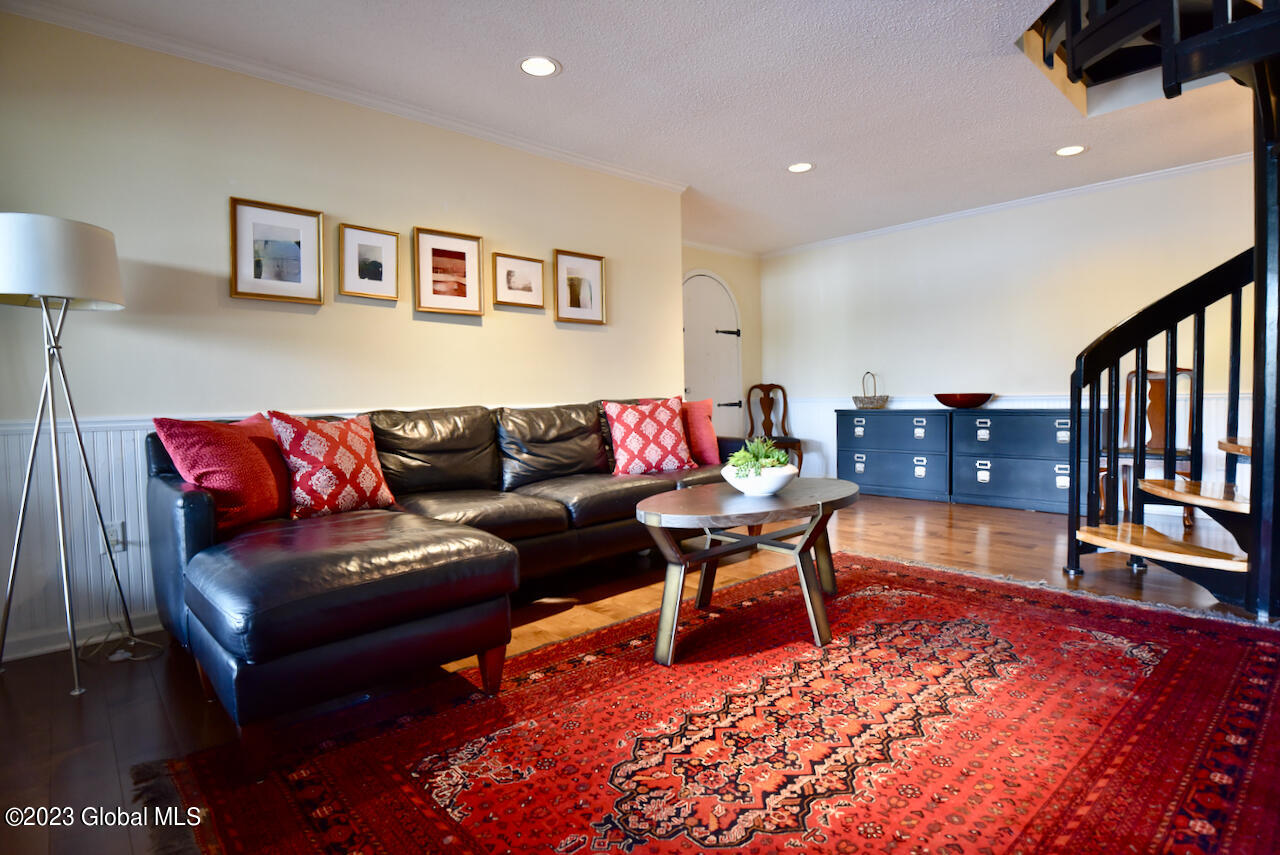 61 Fitzgerald Road Queensbury, NY 12804 - Photo 25 of 60 46