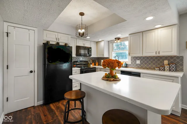 $315,000 | 7315 Hidden Valley Drive, Plainfield, IN 46168