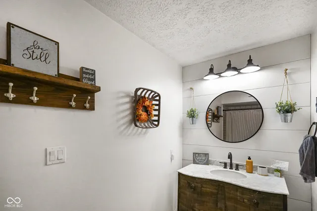 $315,000 | 7315 Hidden Valley Drive, Plainfield, IN 46168