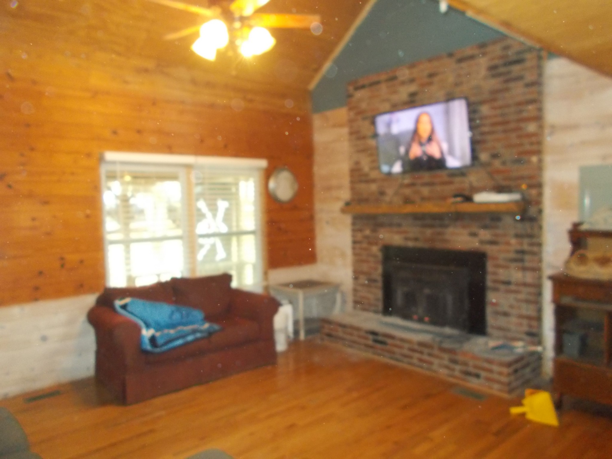 1077 Jim Read Road Chapmansboro, TN 37035 - Photo 4 of 12 Gallery Image 4