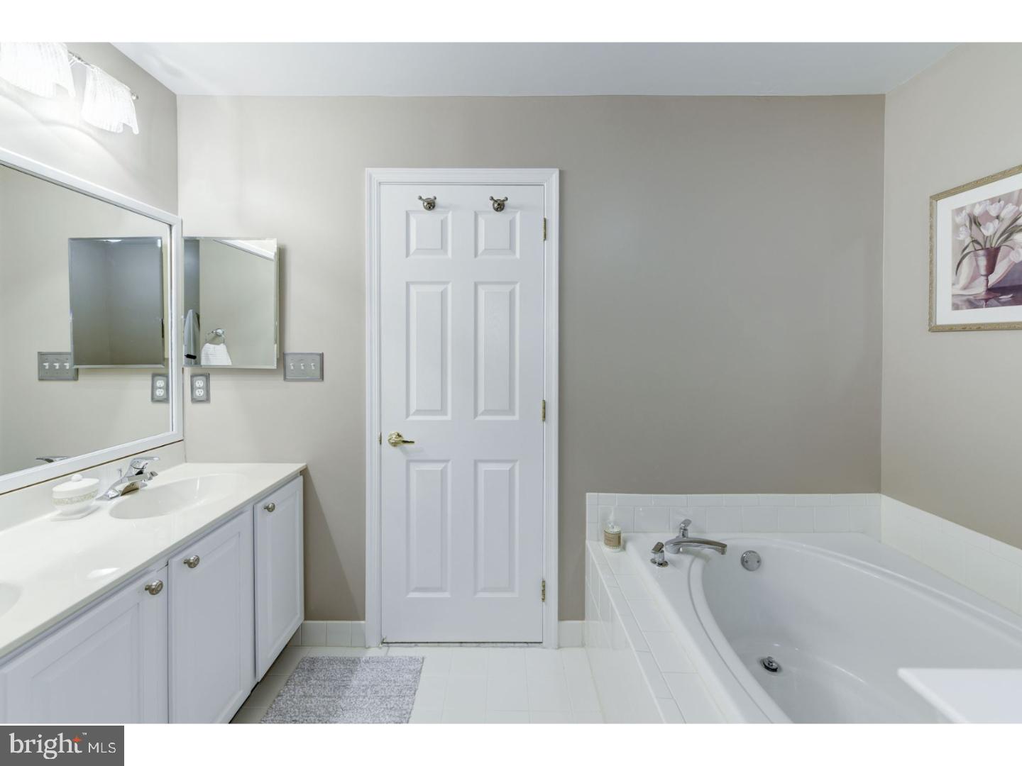 69 Chapel Hill Road Mount Laurel, NJ 08054 - Photo 16 of 25 Master Bathroom