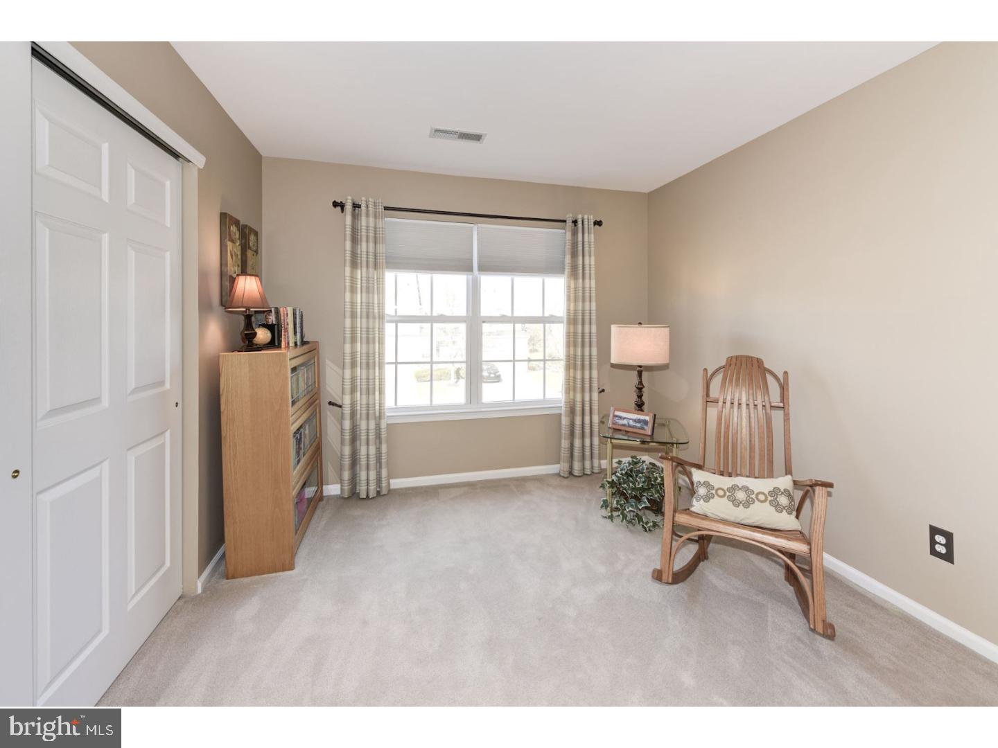 69 Chapel Hill Road Mount Laurel, NJ 08054 - Photo 19 of 25 Bedroom 3