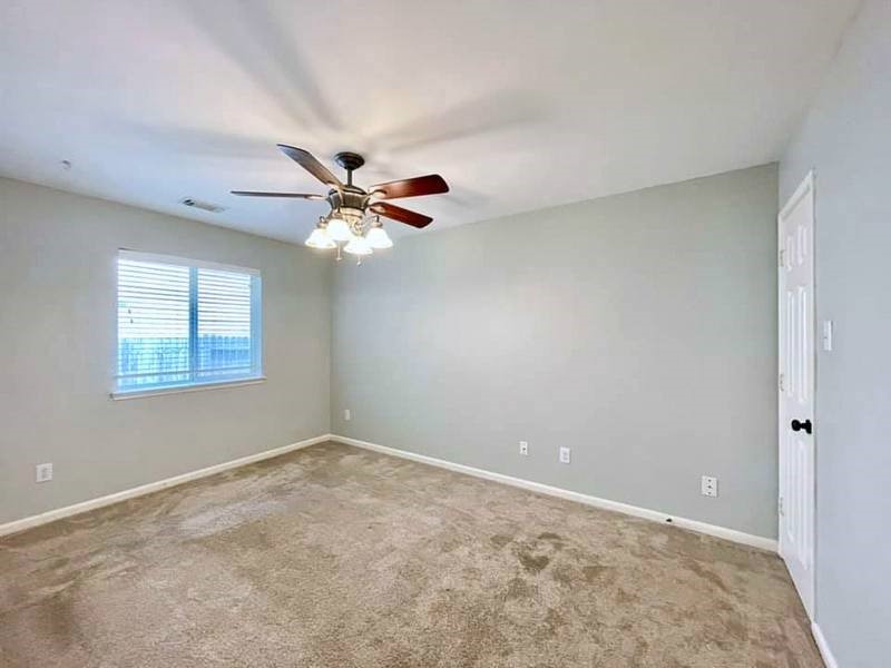 6722 Lilacbrook Court Spring, TX 77379 - Photo 11 of 32