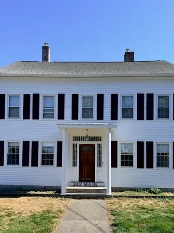 $2,300 | 244 Main Street, Unit 2, North Andover, MA 01845