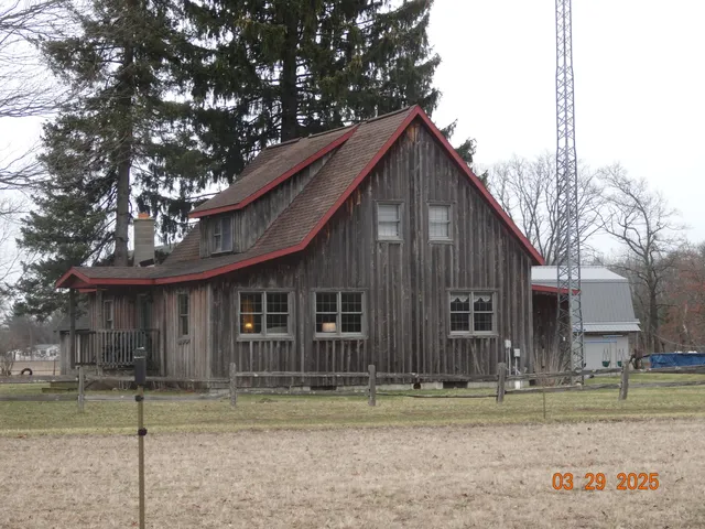 $275,000 | 640 South Oak Avenue, White Cloud, MI 49349