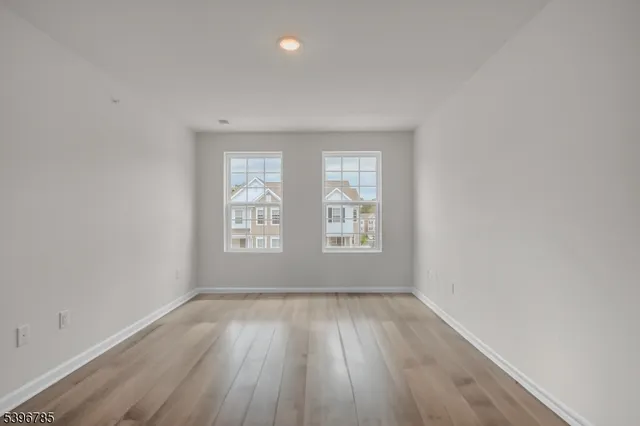 $858,500 | 204 Honeysuckle Lane, Warren, NJ 07059