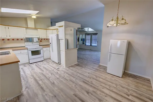 $329,900 | 5600 Doubletree Road, Pahrump, NV 89061