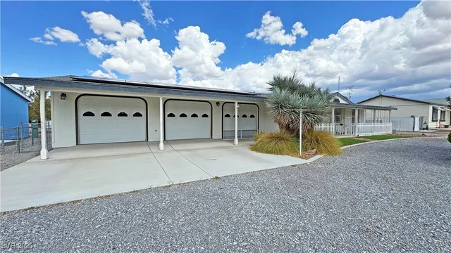 $329,900 | 5600 Doubletree Road, Pahrump, NV 89061