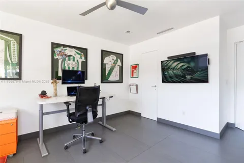 $3,195,000 | 501 Northeast 51st Street, Miami, FL 33137