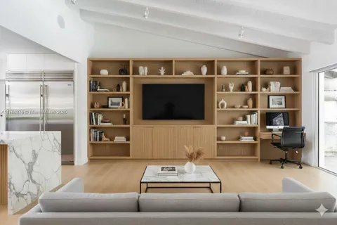 $3,195,000 | 501 Northeast 51st Street, Miami, FL 33137