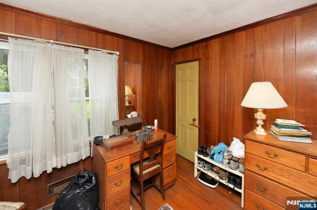 6 Central Avenue Demarest, NJ 07627 - Photo 15 of 25