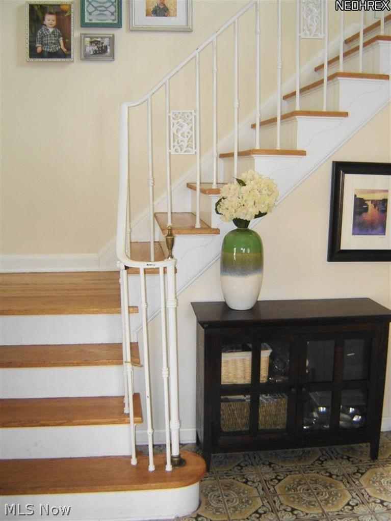4048 Conover Road University Heights, OH 44118 - Photo 15 of 24 Spacious foyer leads to three bedrooms & two full baths on the second floor. An extra large fourth bedroom suite with updated full bath is located on third.