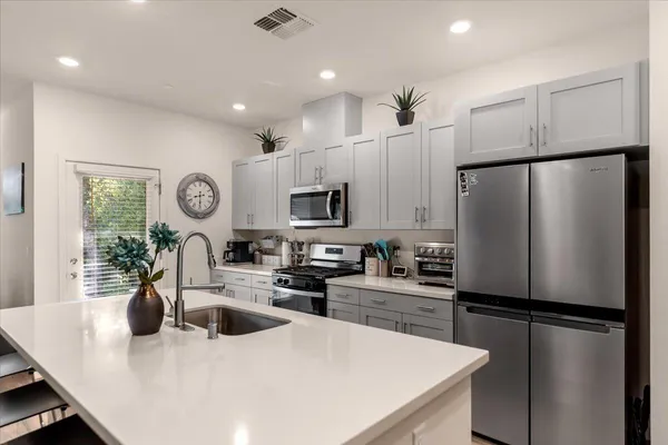 $424,900 | 3622 Ginny Court, Redding, CA 96001