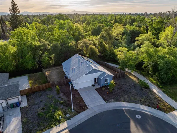 $424,900 | 3622 Ginny Court, Redding, CA 96001