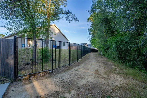 $424,900 | 3622 Ginny Court, Redding, CA 96001