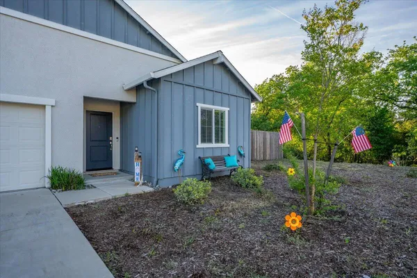 $424,900 | 3622 Ginny Court, Redding, CA 96001