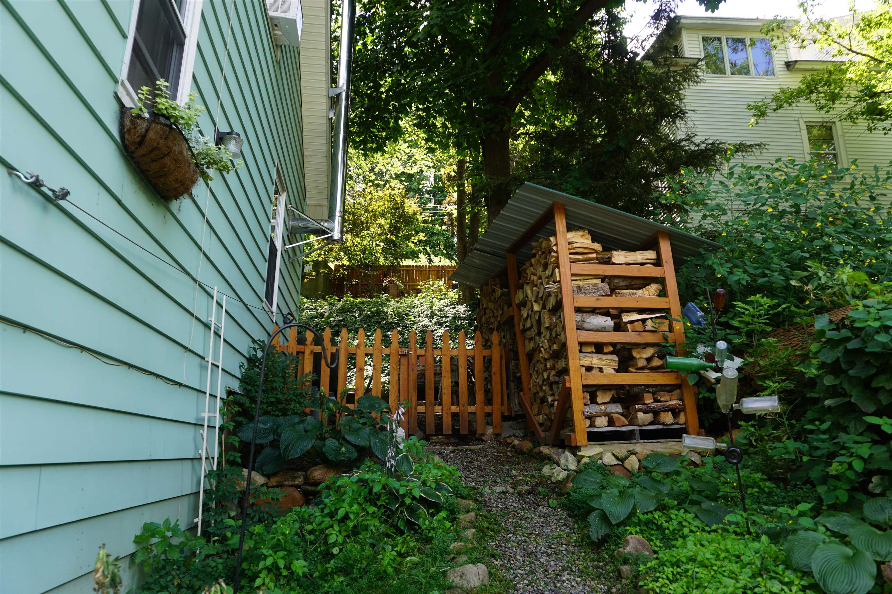 110 Booth Terrace Bennington, VT 05201 - Photo 21 of 30 Gallery Image 21