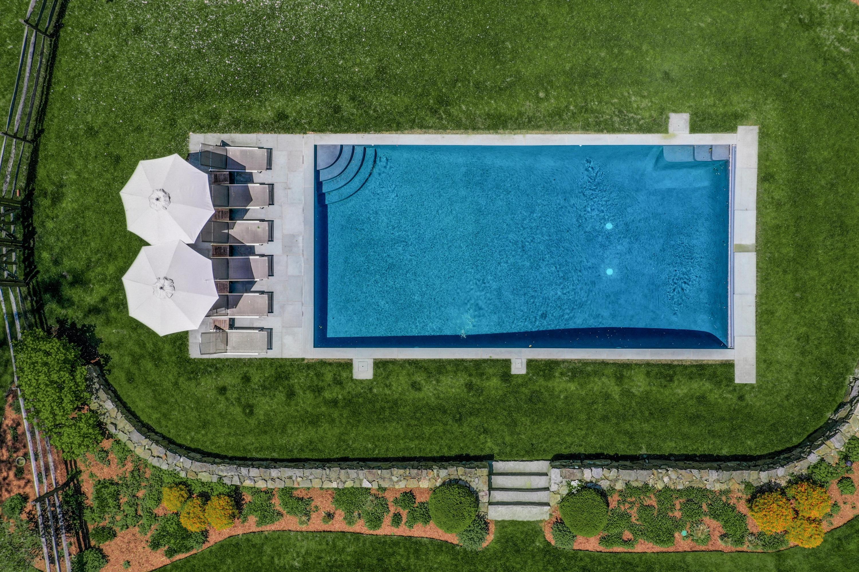 24 Cross Road Darien, CT 06820 - Photo 6 of 53 an aerial view of a house