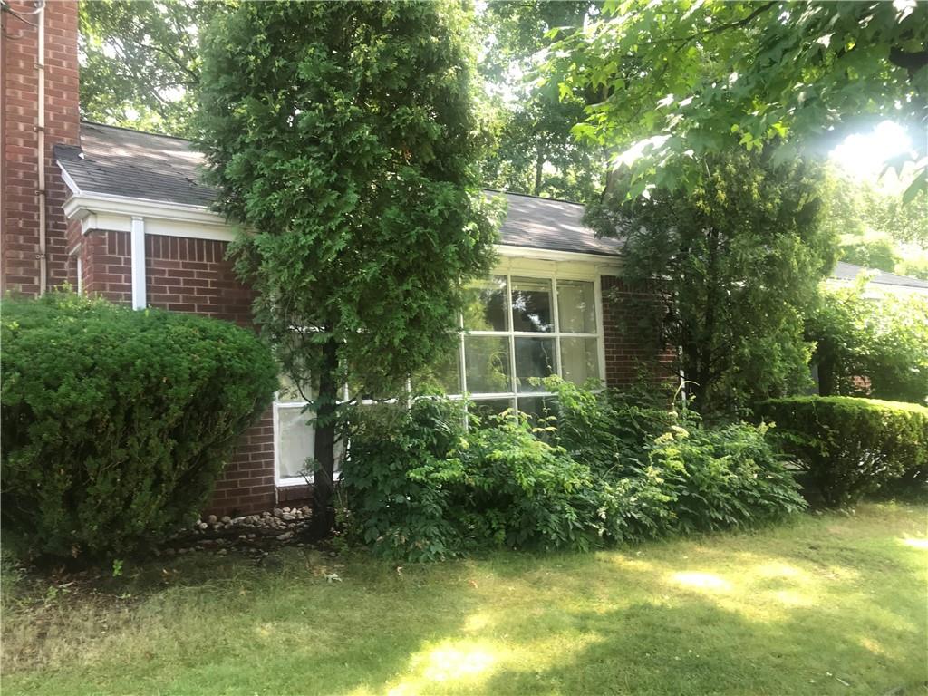 208 Rockingham Road Pittsburgh, PA 15238 - Photo 1 of 22 Gallery Image 1