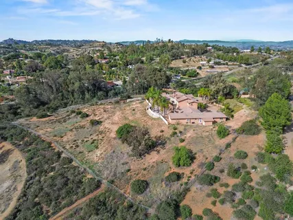 $1,799,000 | 11535 Alps Way, Escondido, CA 92026