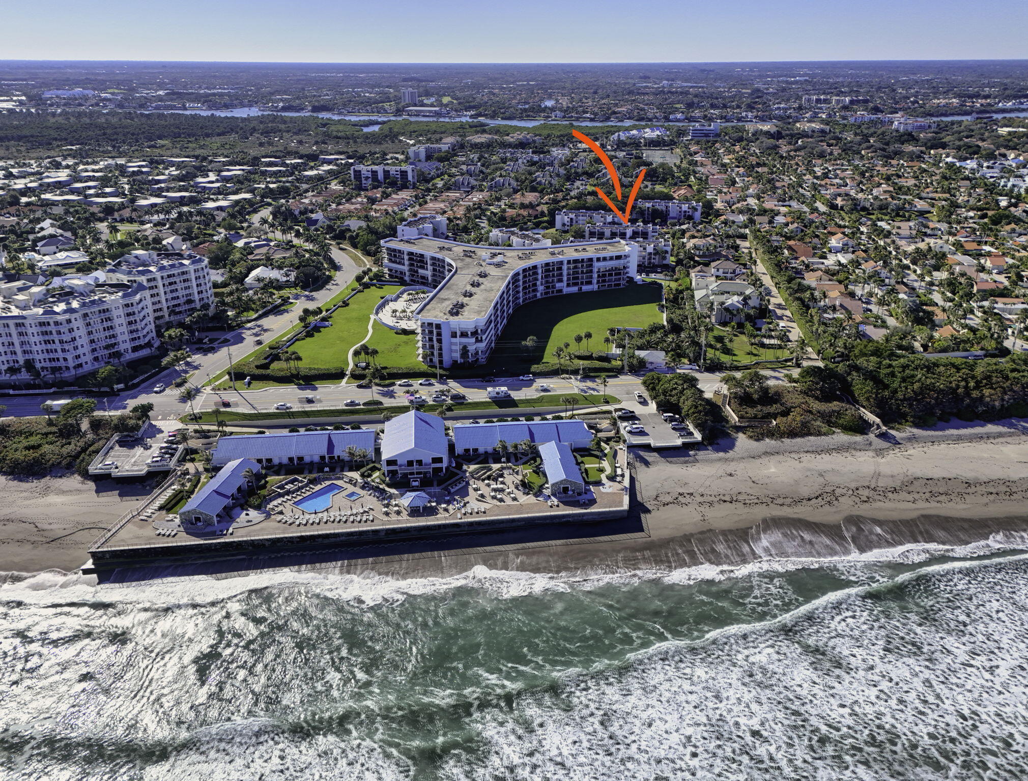 1605 Highway 1, Unit D105 Jupiter, FL 33477 - Photo 65 of 69 Beach Aerial