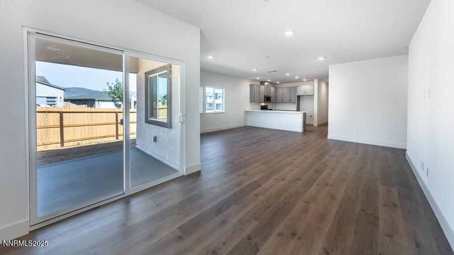1300 Coco Drive Carson City, NV 89705 - Photo 12 of 22 Dining Room