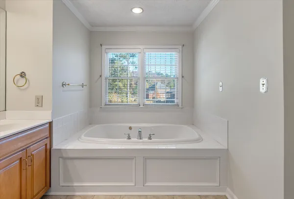 $430,000 | 1004 Devonshire Drive, Orangeburg, SC 29118