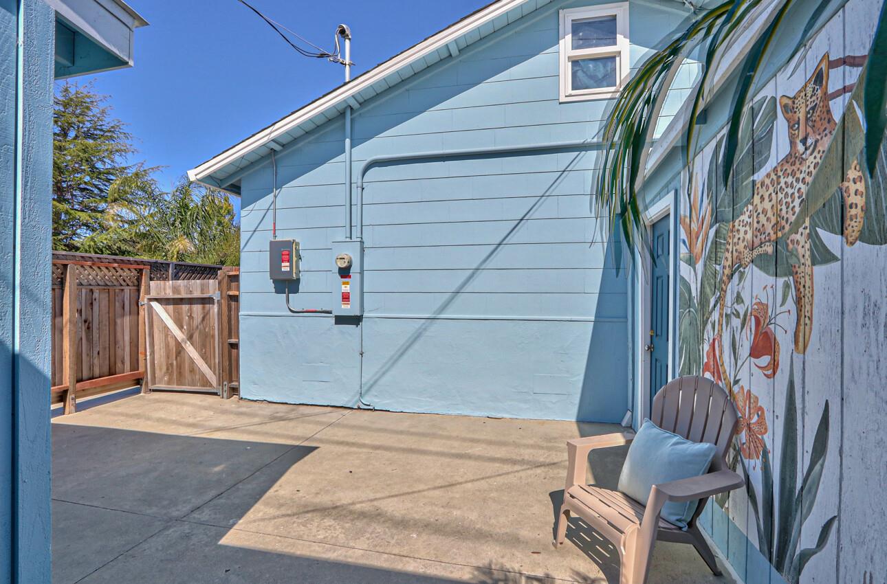 1815 King Street Santa Cruz, CA 95060 - Photo 27 of 36 a house view with a backyard space