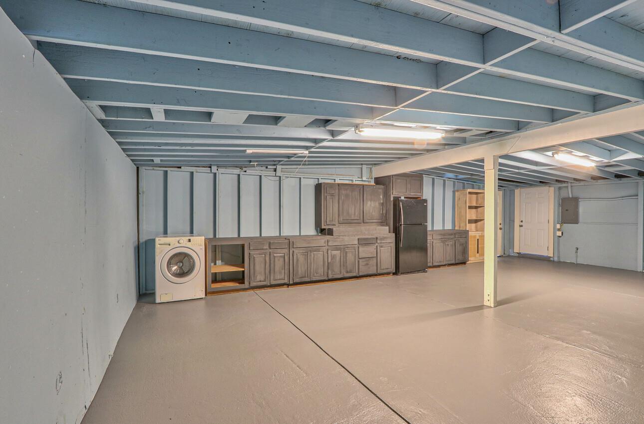 1815 King Street Santa Cruz, CA 95060 - Photo 33 of 36 a view of a room with refrigerator