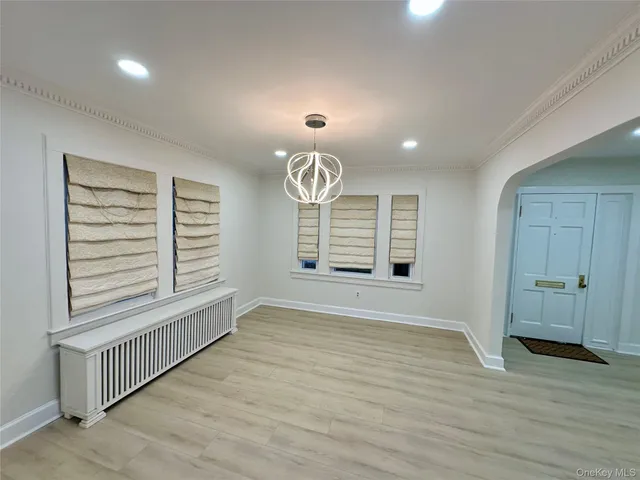 $4,000 | Undisclosed Address, Hicksville, NY 11801