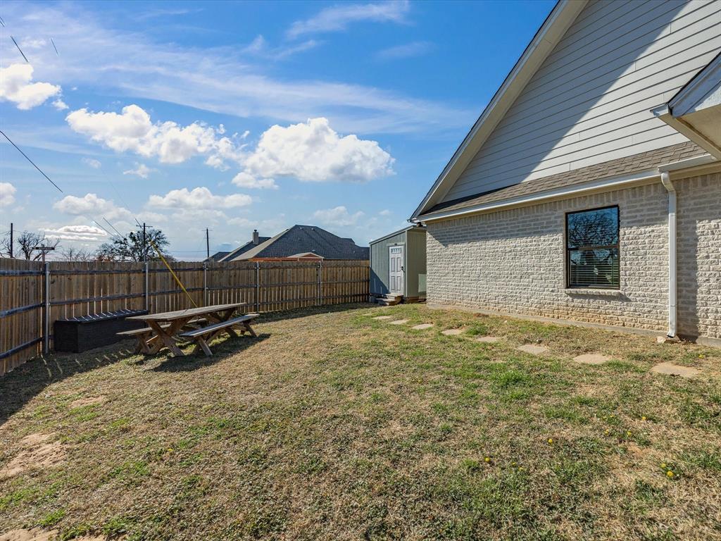 608 Timberline Drive Bridgeport, TX 76426 - Photo 28 of 33