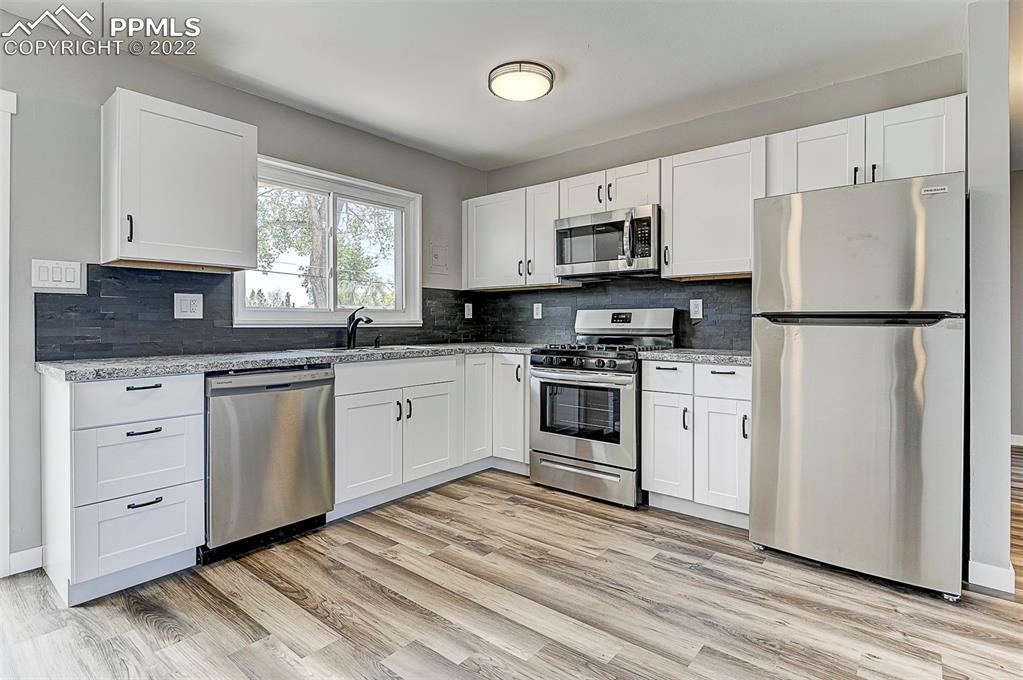 509 Inca Drive Colorado Springs, CO 80911 - Photo 4 of 32