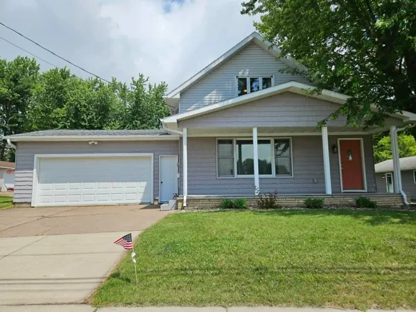 $199,900 | 827 West North Street, Marshfield, WI 54449