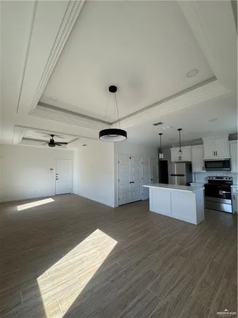 $1,400 | 1205 South Waterfall Avenue, Unit 3, Edinburg, TX 78539