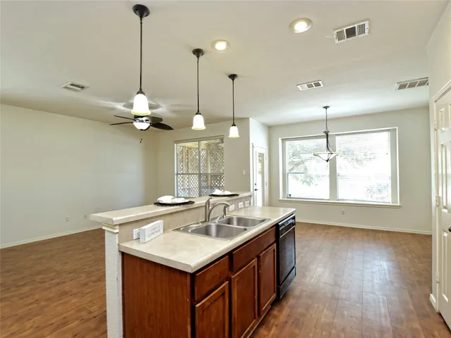 $2,250 | 1316 Diner Drive, Cedar Park, TX 78613