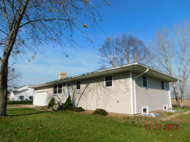 28877 Harrison Road South Bend, IN 46619 - Photo 2 of 32 Gallery Image 2