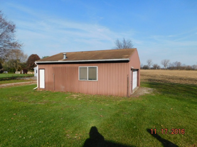 28877 Harrison Road South Bend, IN 46619 - Photo 6 of 32 Gallery Image 6